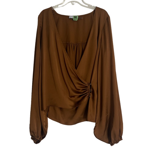 Ramy Brook Tops - Ramy Brook • Bubble Sleeve Top